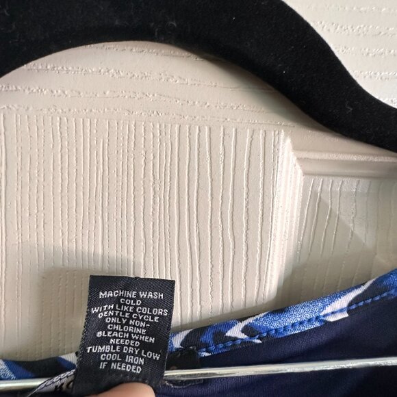 D-4 Robert Louis Navy, Blue, and White Maxi Dress Sz M - Picture 6 of 6